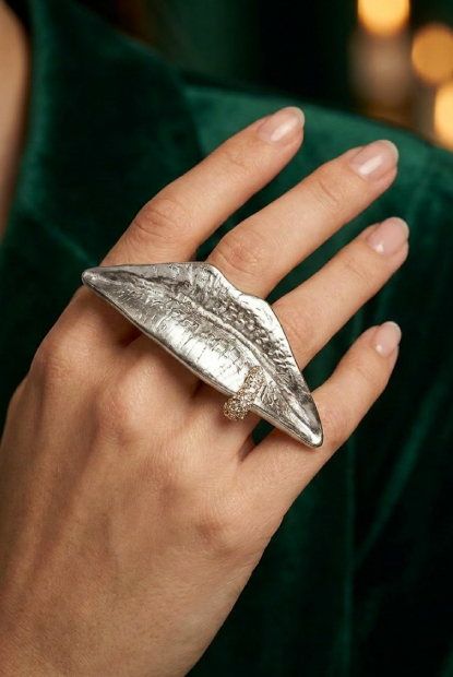 Aura Ring